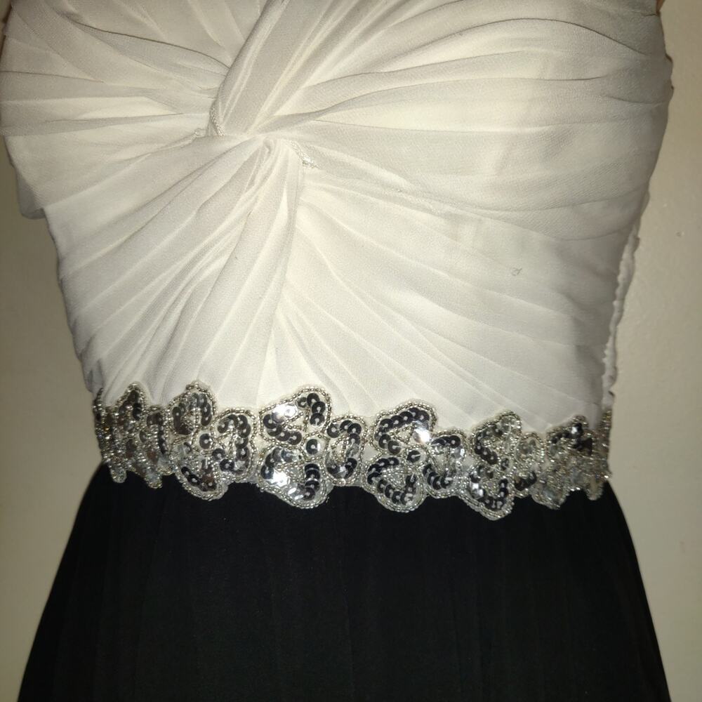 Way In Party Formal Mini Dress Sz 3 Black White Cruise Vacation Chiffon Sequins - Picture 3 of 16